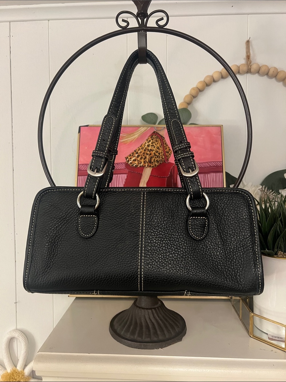 Amerileather Structured Black Leather Shoulder Tote with Contrast Stitching